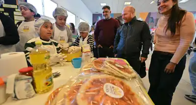 Jóvenes eligen 10 proyectos para fondos públicos en Santa Clara del Mar