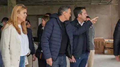 Necochea - Katopodis supervisó los avances de la Casa de la Provincia en Necochea