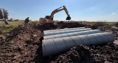 Lobería realizó obras preventivas en caminos rurales