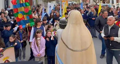 Necochea celebró la fiesta patronal de la Virgen del Carmen con una multitudinaria procesión