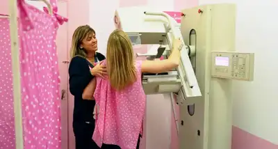 Octubre Rosa: charlas y jornadas de mamografías en CAPS de Necochea y alrededores