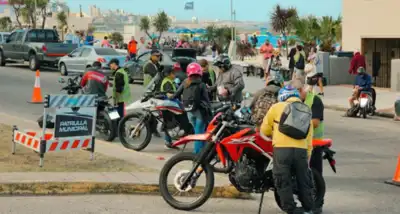 Proponen crear una línea de denuncias para frenar las picadas y maniobras ilegales de motos