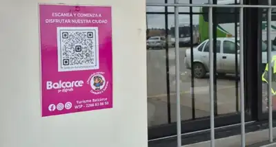 Renuevan la cartelería de la Terminal de Ómnibus de Balcarce con códigos QR