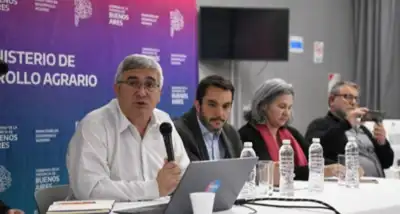 Rodríguez lidera reunión de la Mesa Provincial de Ganado y Carne en Cañuelas