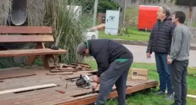 Villa Gesell renovó el deck de acceso a la ciudad